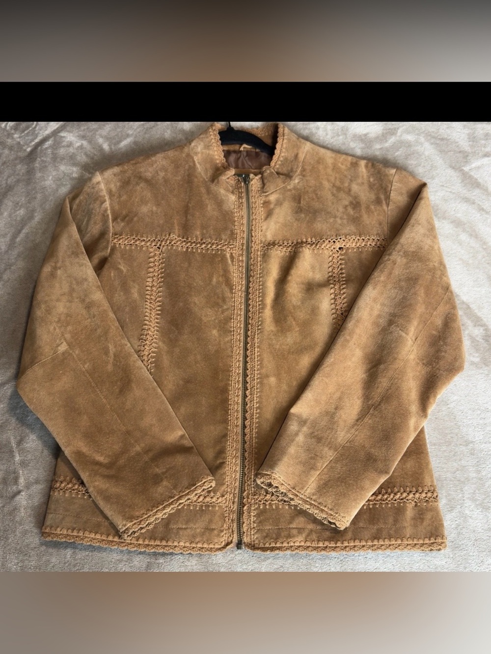 Women’s Suede Zip-Front Jacket in Tan